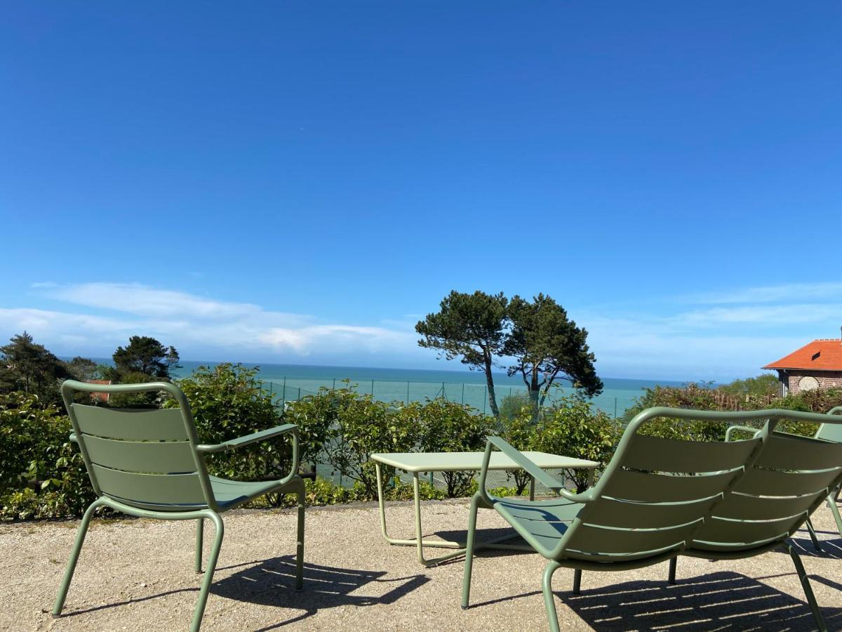 Hotel De La Terrasse Varengeville-sur-Mer Exterior photo
